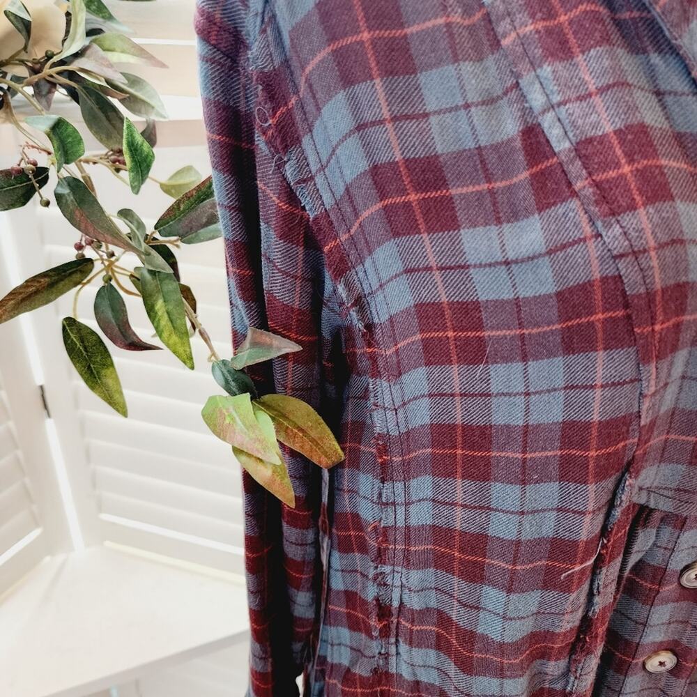 FREE PEOPLE ALL ABOUT THE FEELS PLAID BUTTON DOWN SIZE XS - Picture 8 of 10